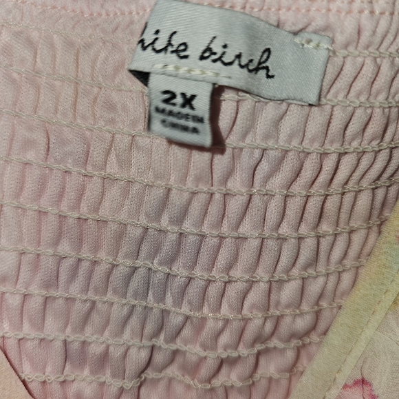 2X White Birch floral floor length dress. - Picture 4 of 4